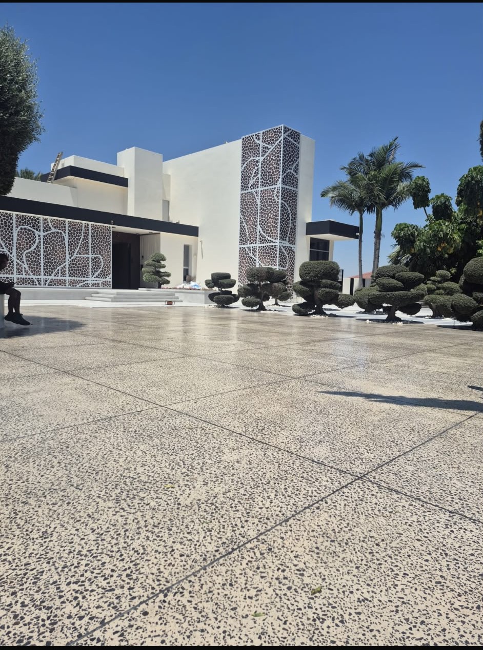 תוצאת ליטוש בטון עם סילר מקצועי